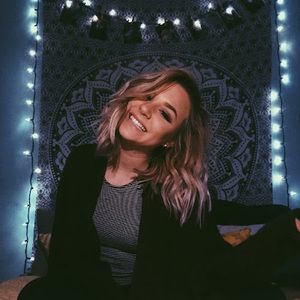 Meet your Posher, Jaclyn